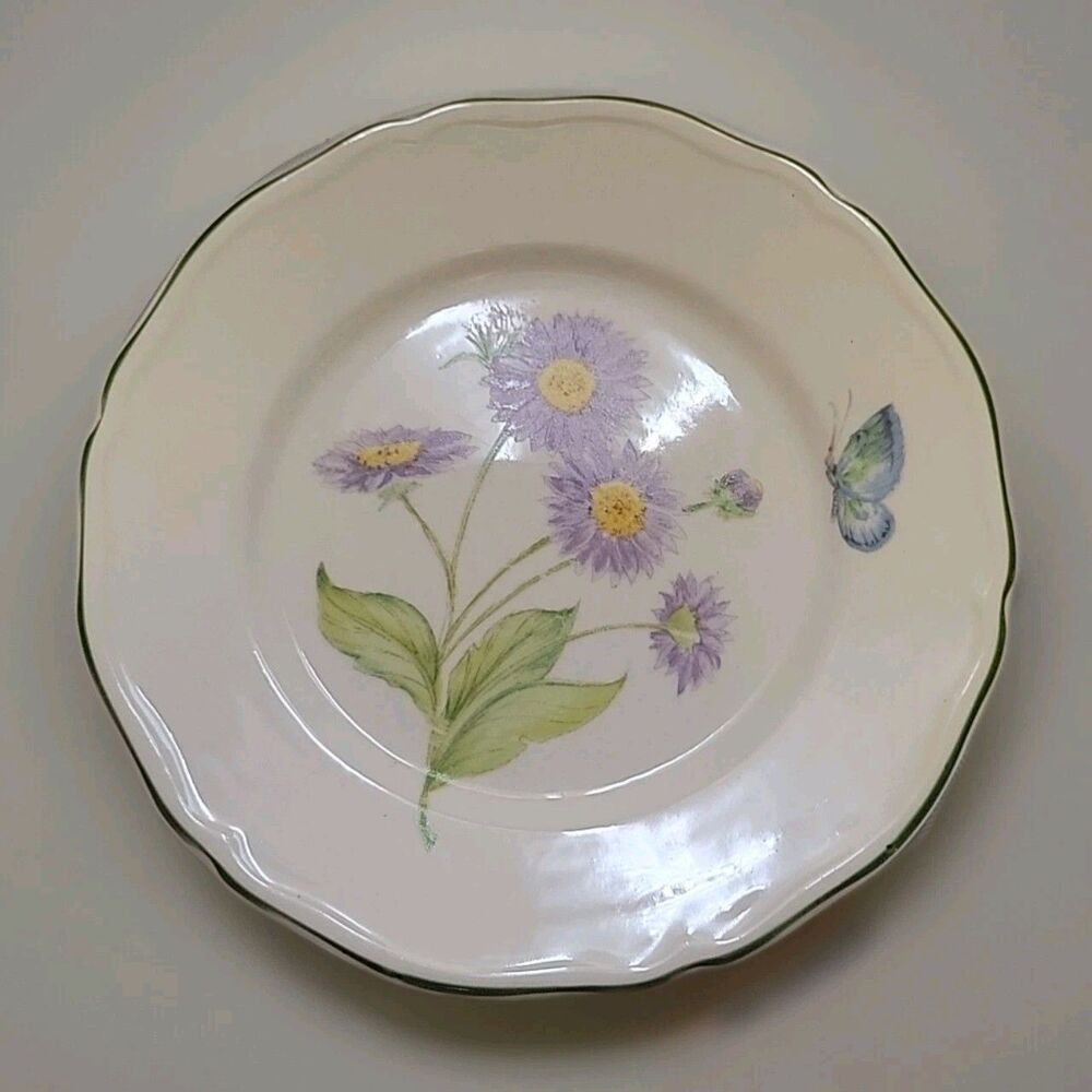 American Atalier at Home Set of 1 decorative 8" plates Lara's Garden
